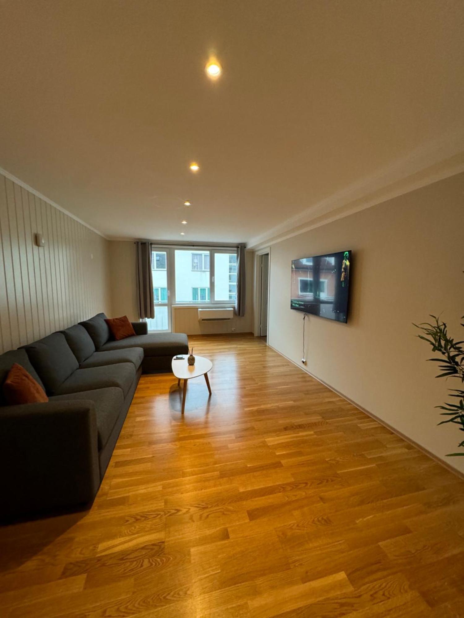 Charming 3-Bedroom Apartment In The Heart Of 크리스티안순 외부 사진