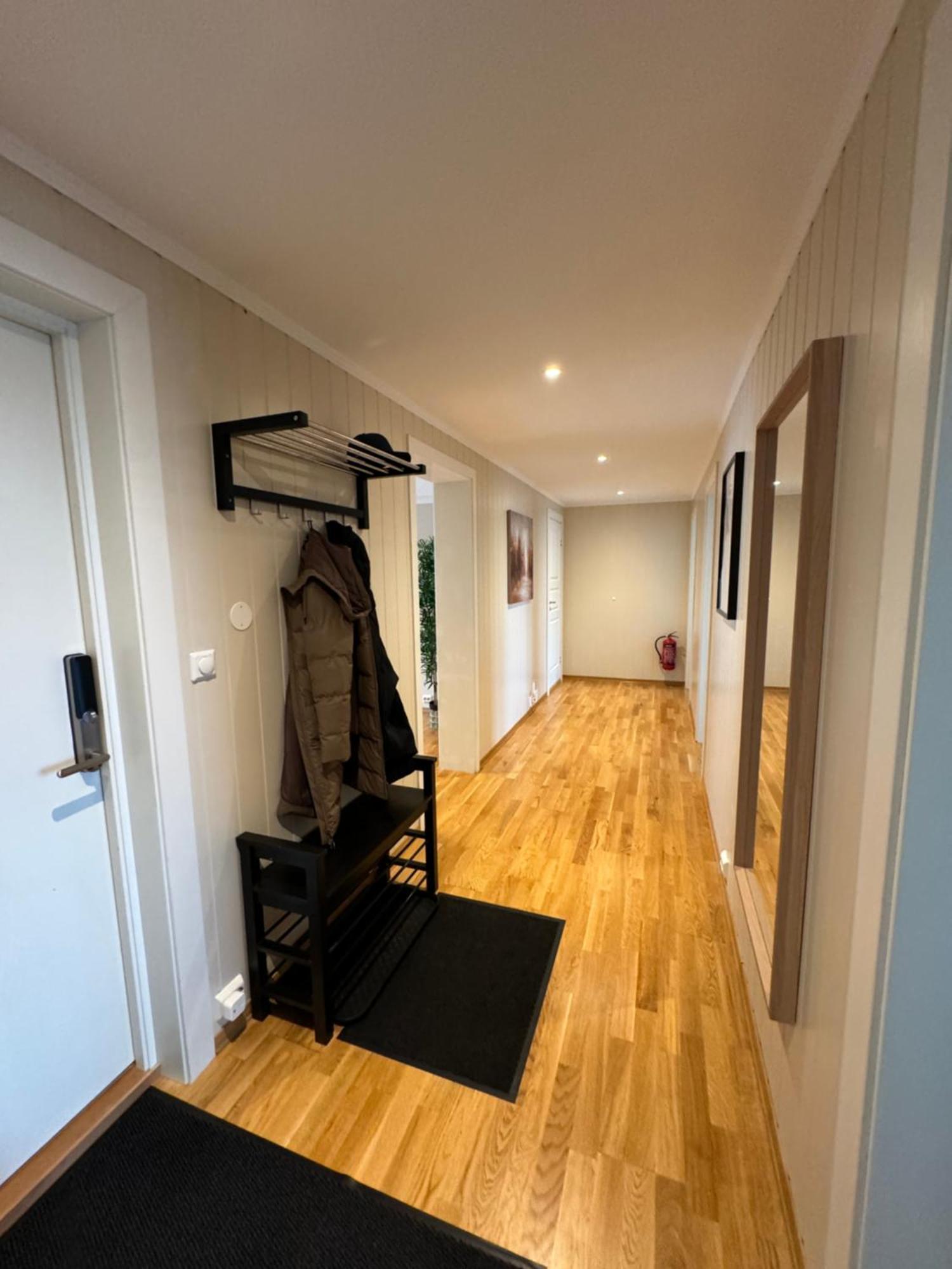 Charming 3-Bedroom Apartment In The Heart Of 크리스티안순 외부 사진