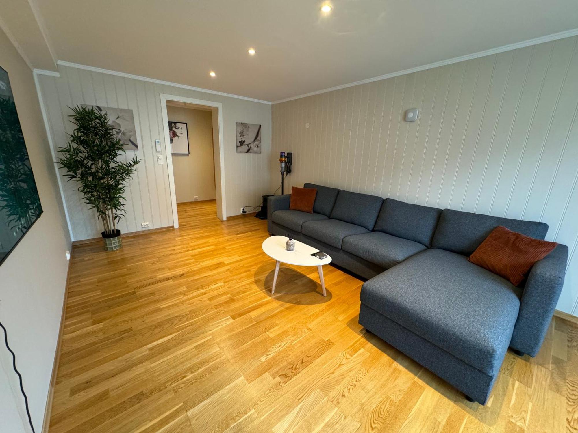 Charming 3-Bedroom Apartment In The Heart Of 크리스티안순 외부 사진