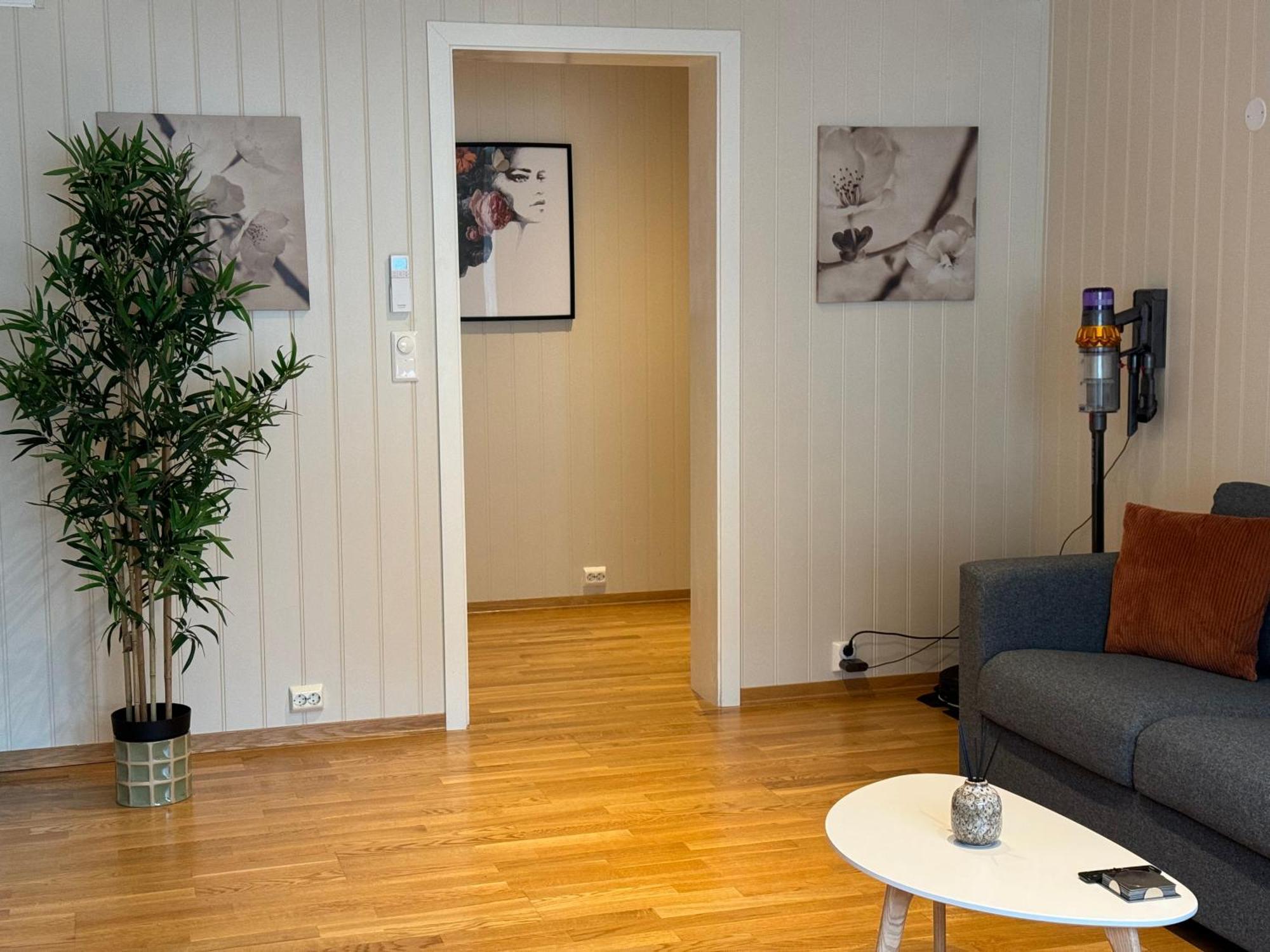 Charming 3-Bedroom Apartment In The Heart Of 크리스티안순 외부 사진