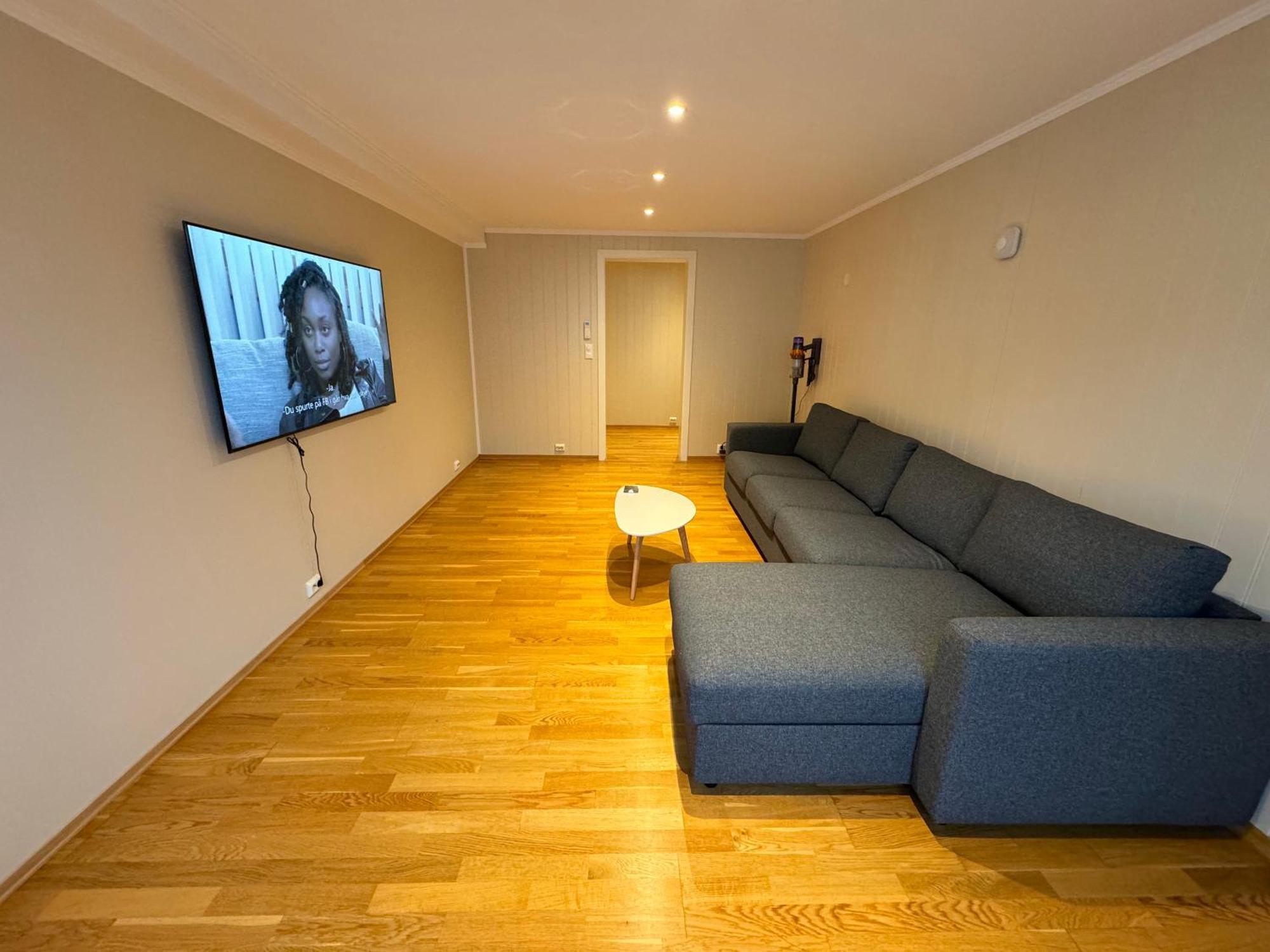 Charming 3-Bedroom Apartment In The Heart Of 크리스티안순 외부 사진