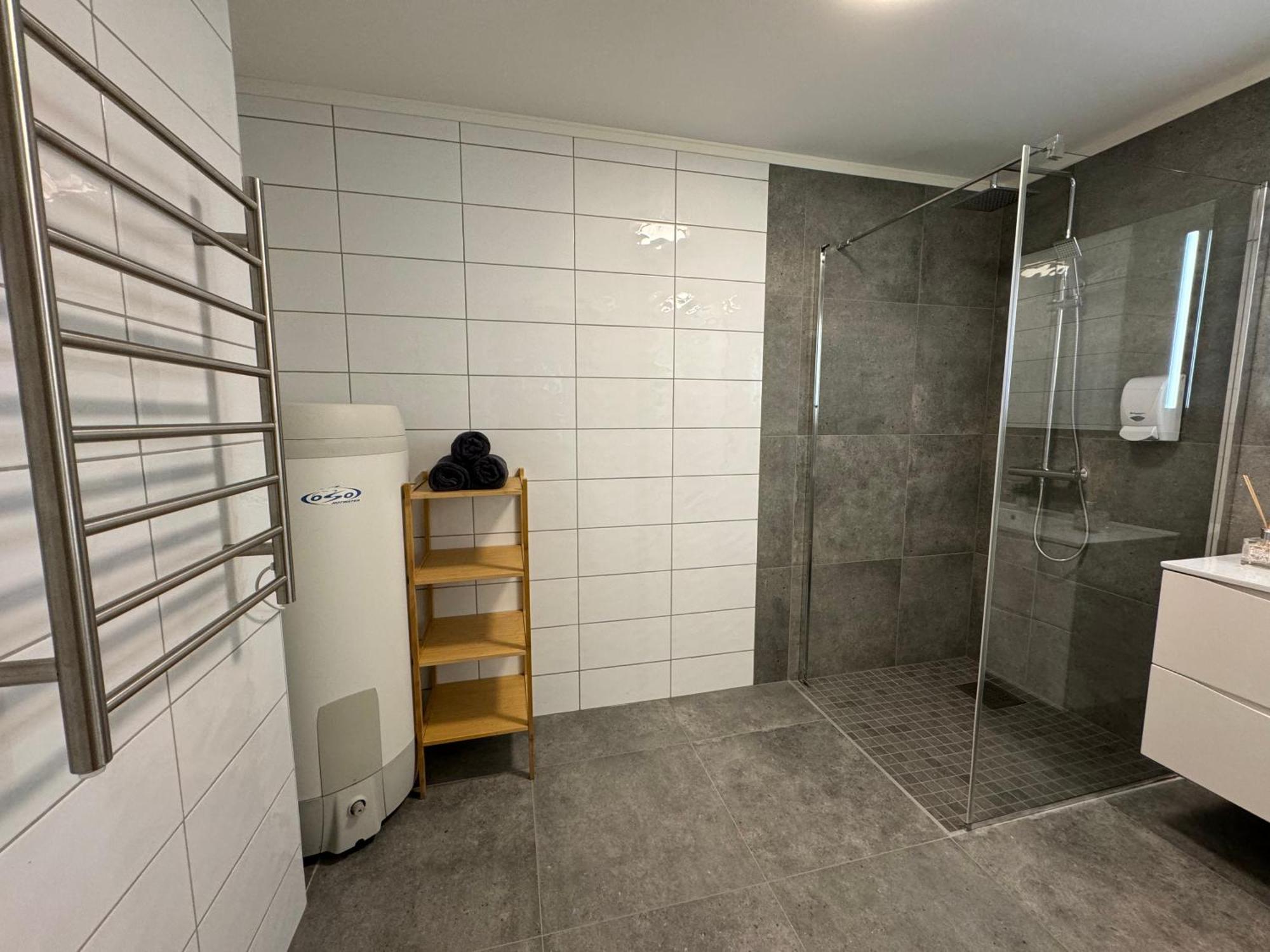 Charming 3-Bedroom Apartment In The Heart Of 크리스티안순 외부 사진
